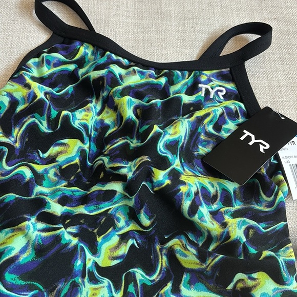 TYR Women's Durafast Elite Diamondfit Swimsuit Green/Energia Size30/Small - Picture 7 of 7